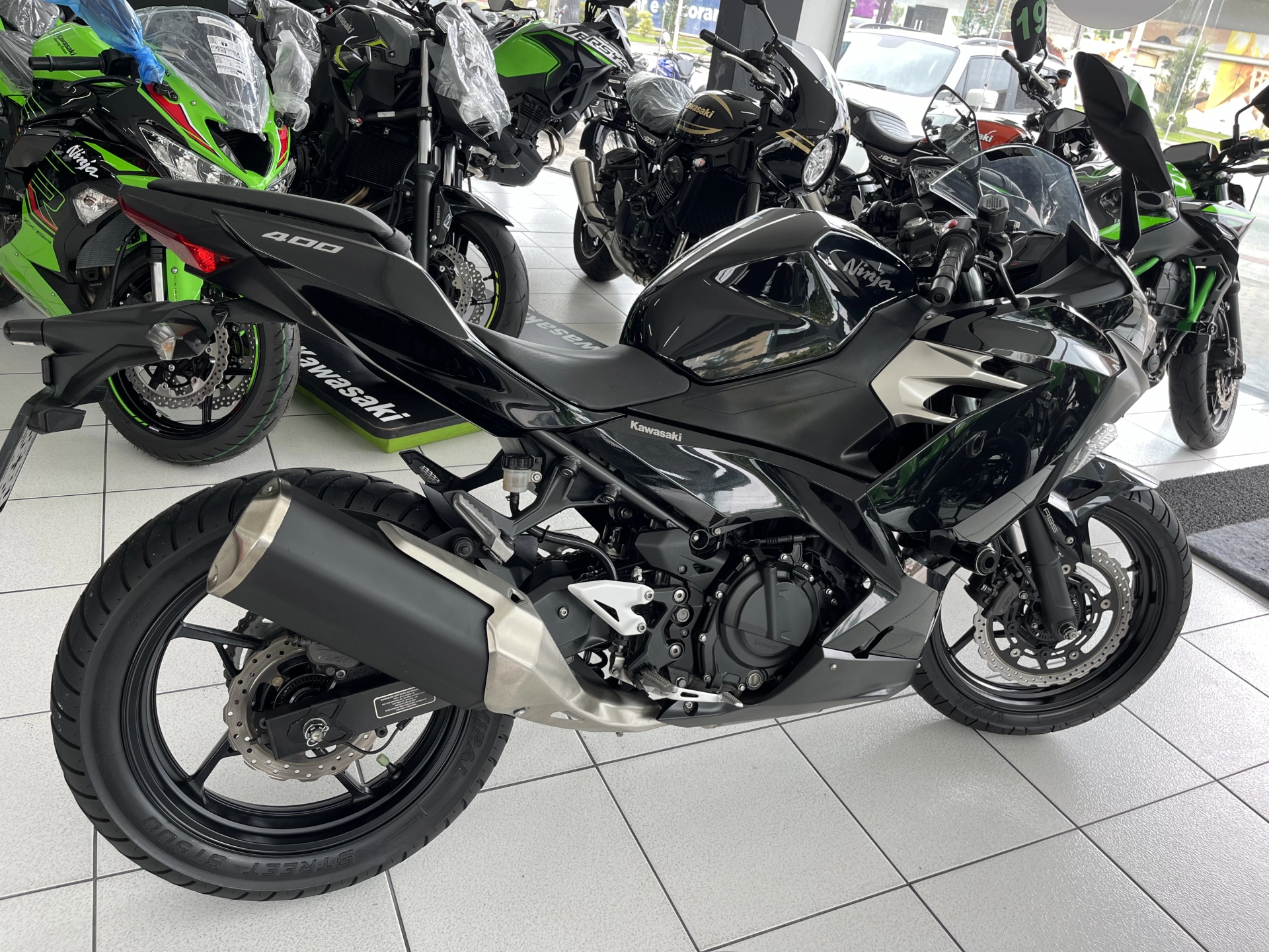 Kawasaki Ninja 400  2019